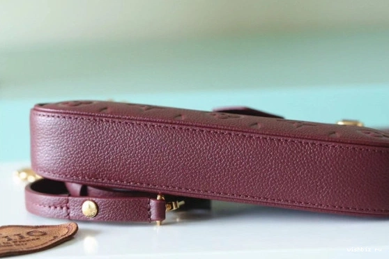 WIS EASY LOUIS VUITTON ON STRAP POUCH 1029